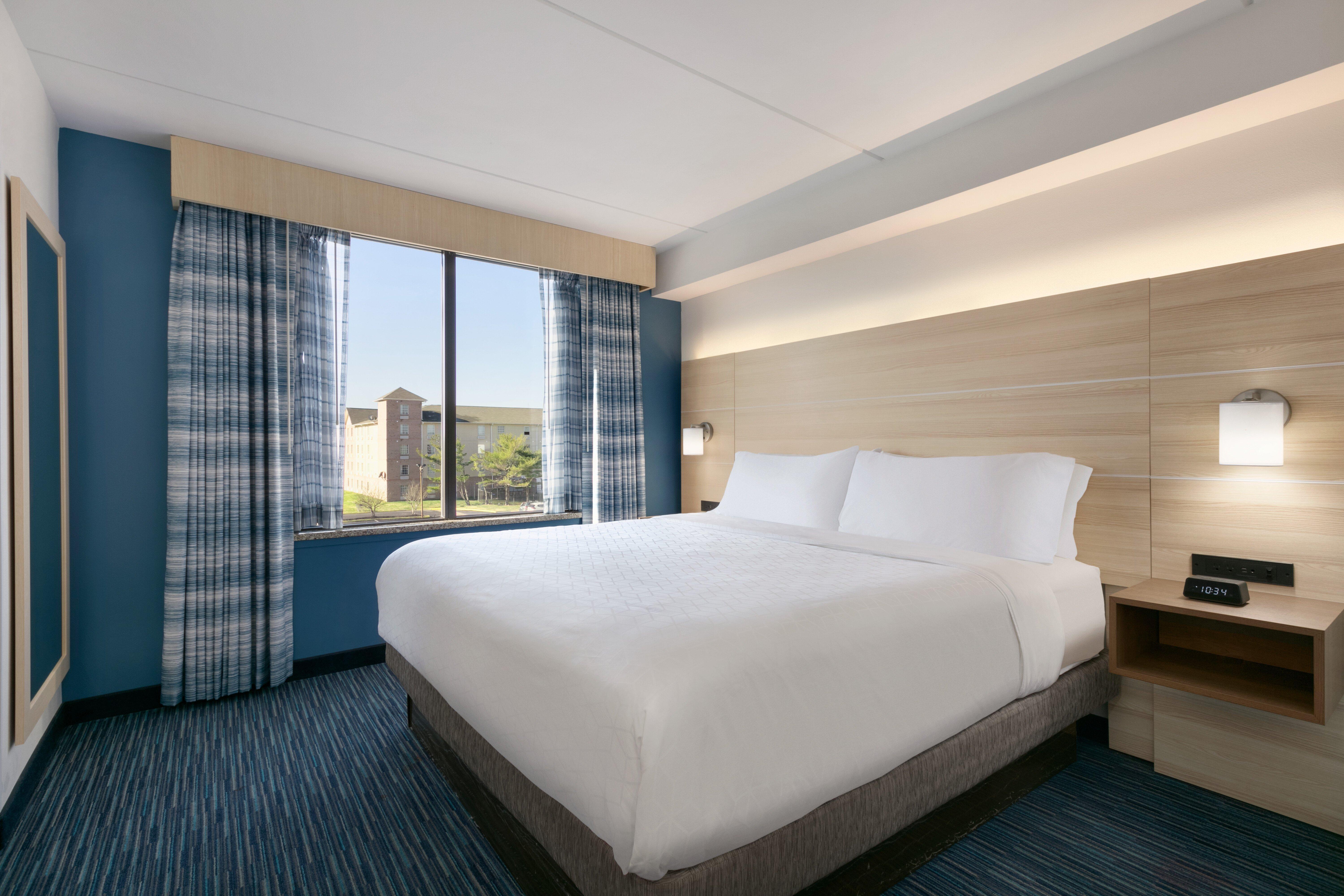Holiday Inn Express Hotel & Suites Norfolk Airport By Ihg מראה חיצוני תמונה