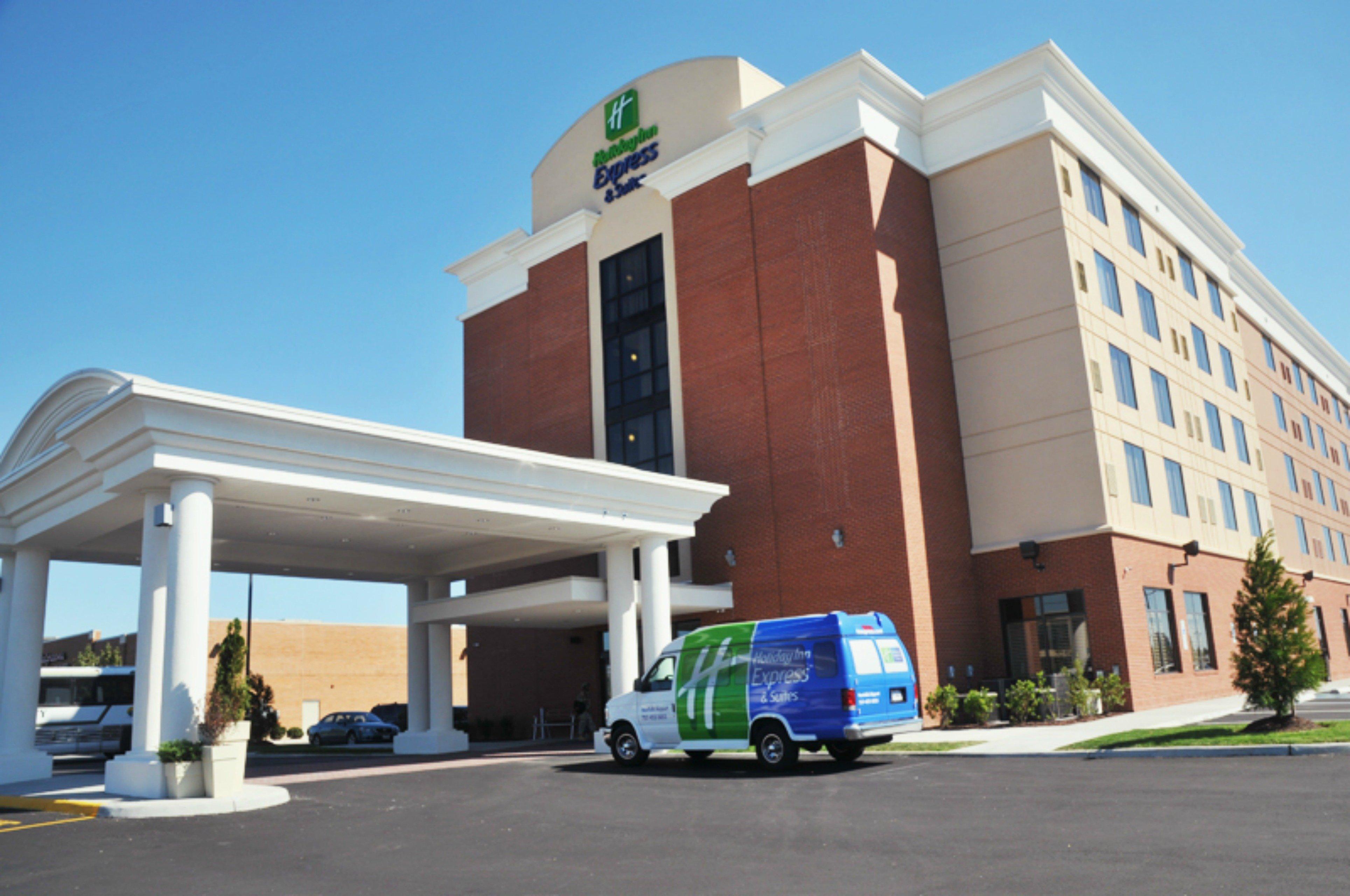 Holiday Inn Express Hotel & Suites Norfolk Airport By Ihg מראה חיצוני תמונה