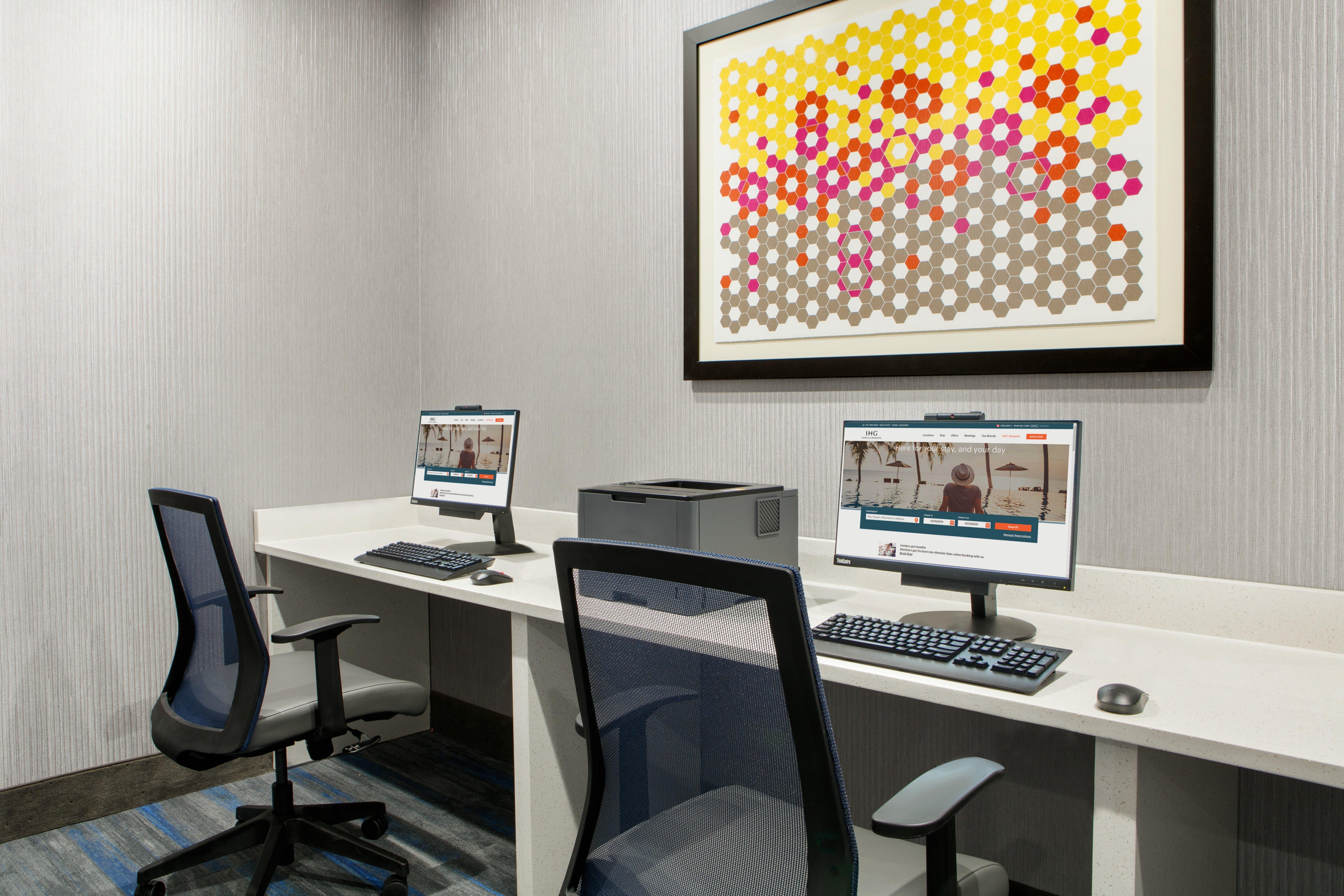Holiday Inn Express Hotel & Suites Norfolk Airport By Ihg מראה חיצוני תמונה